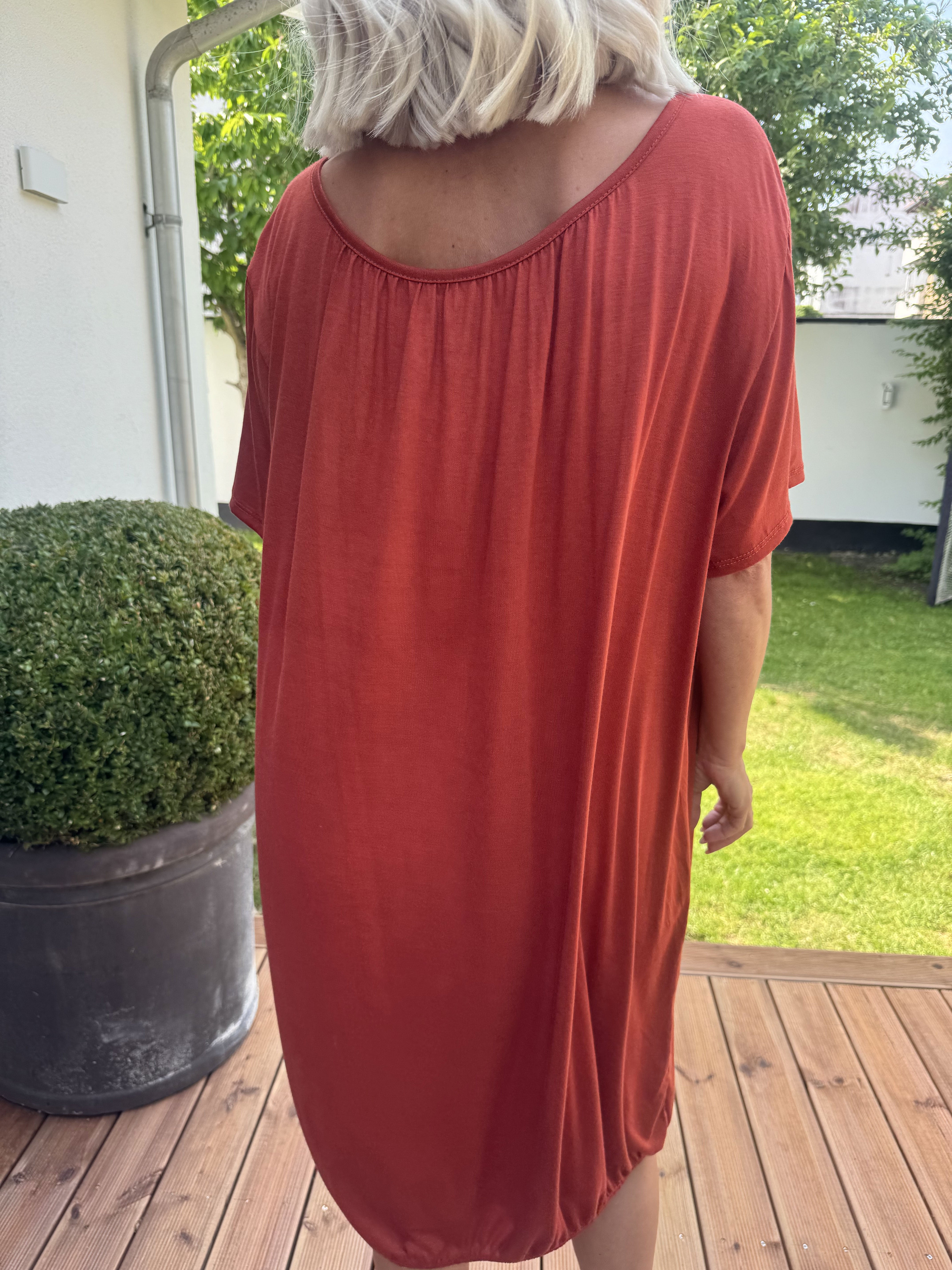 Miracle Dress - Basic klänning i viskos med resår nedtill